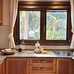 Beachhouse 2Min To The Sea With Pool & Wonderful Garden