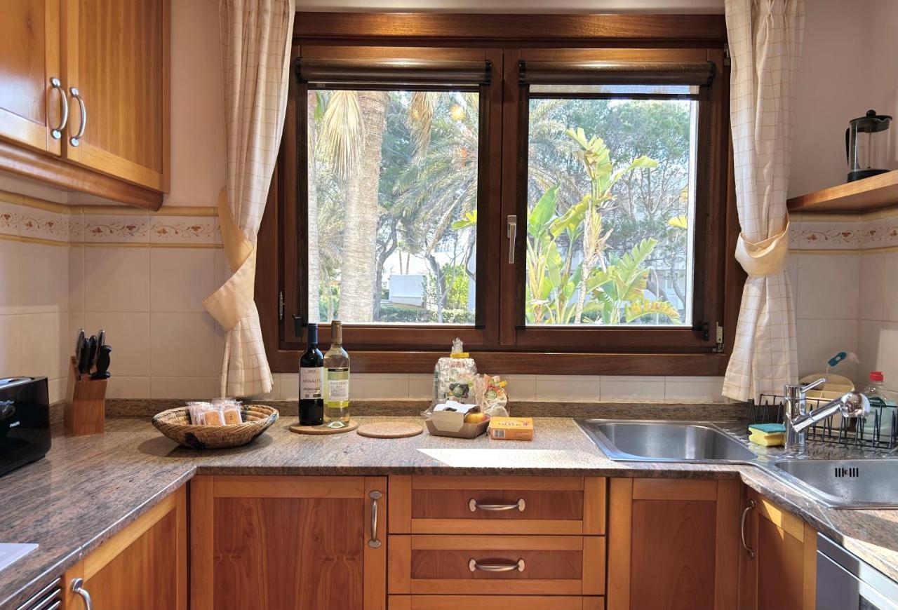 Villa Beachhouse 2min To The Sea With Pool & Wonderful Garden *